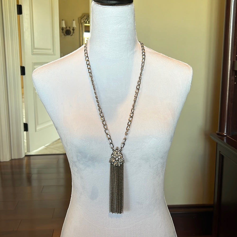 Statement necklace